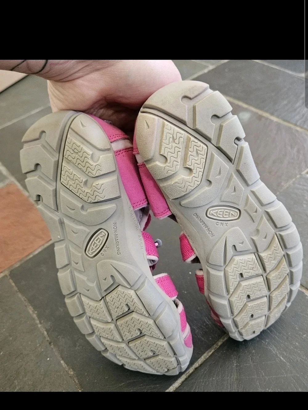 Keen Seacamp II CNX Youth Size 5 Pink Hybrid Water Hiking Ourdoor Sandles Arch